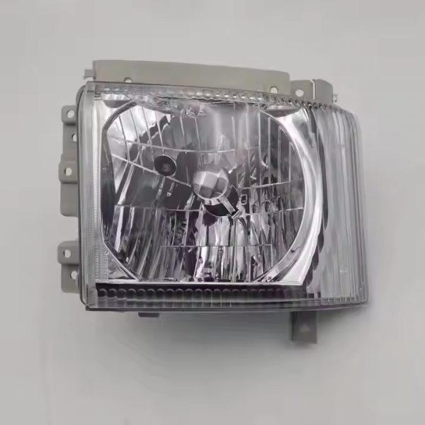 High Quality Isuzu NPR ELF NQR Headlight Assembly Headlamp for Truck Light Parts - Image 2